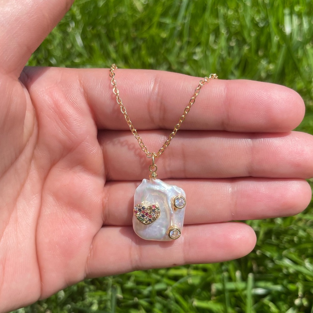 Heart Necklace - Picture 1 of 2